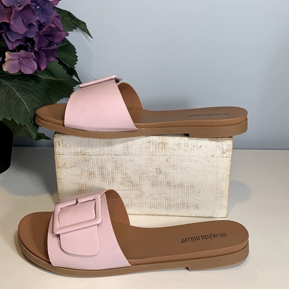 Olivia Miller Carmen Slide Sandals NWB - Picture 5 of 8